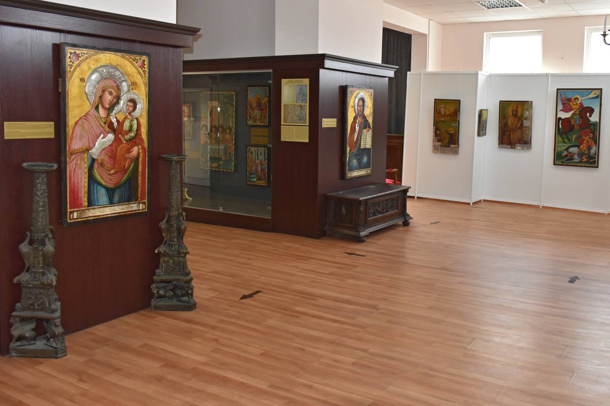  Изложби и експозиции в РИМ-Бургас 